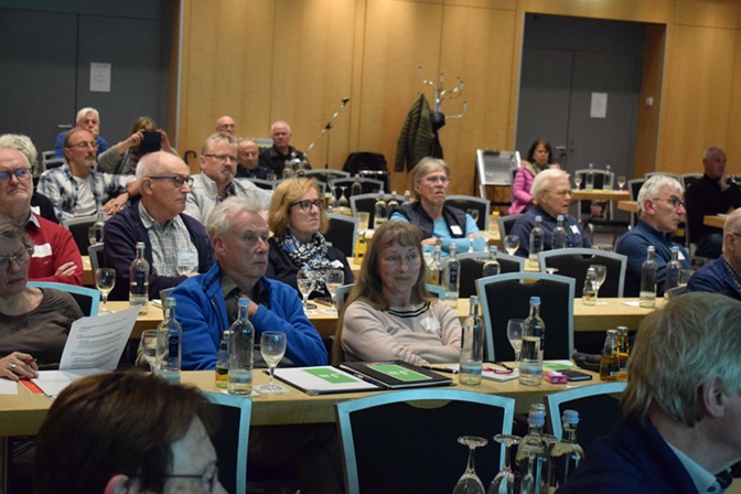 6634af33aa0c4c8590ed0ab3 klein