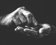 poverty-4561704_1280